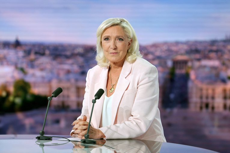 Le Pen: Kandidirat ću se za predsjednicu