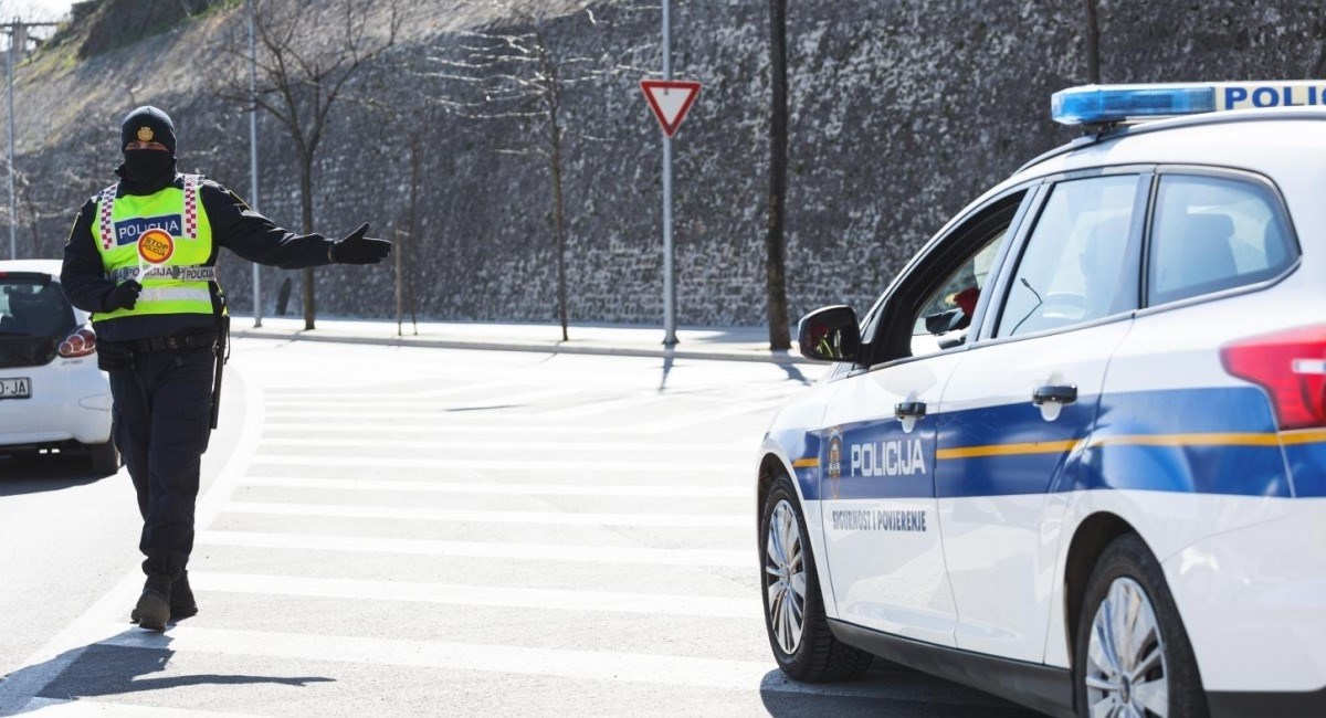 Pokušaj ubojstva u Zadru: 49-godišnjak nakon svađe nožem nasrnuo na drugog muškarca