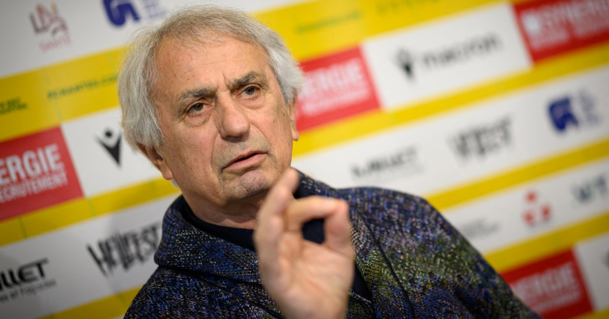 Halilhodžić odgovorio na kritike: Ljudski i intelektualno, to je dno