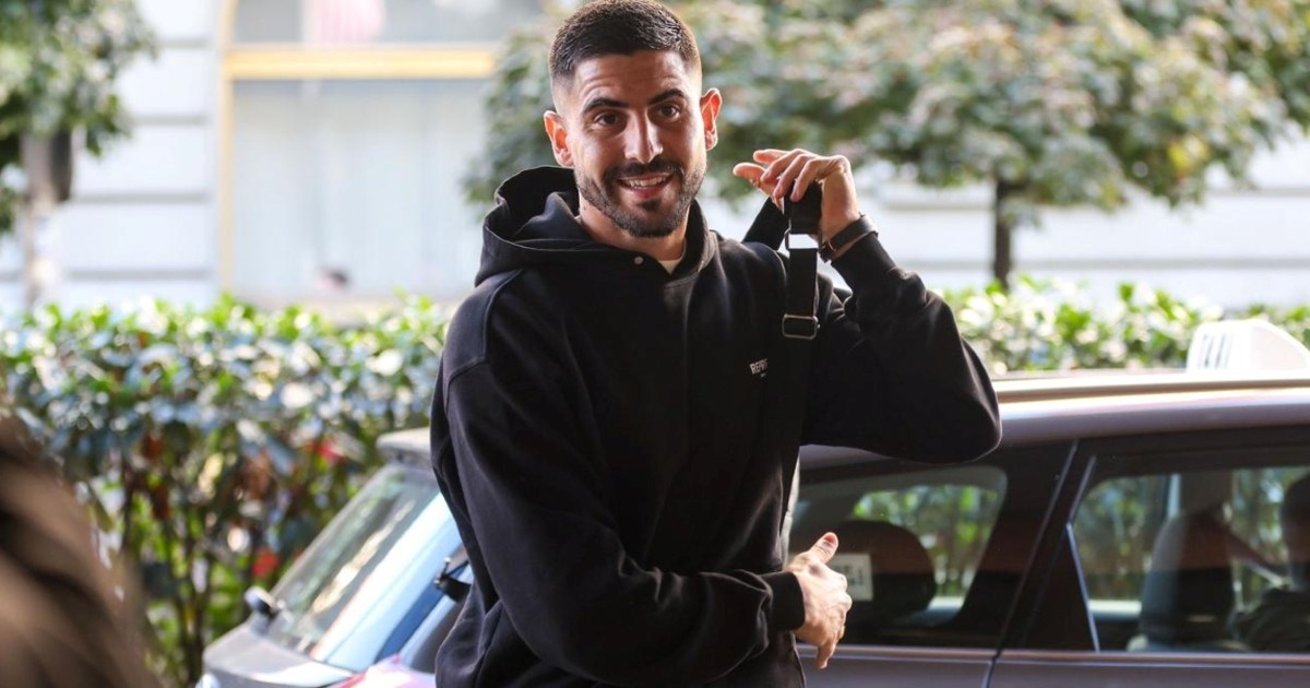 Hrvatskog reprezentativca se povezivalo s Hajdukom i Dinamom. Iznenadio je klubom