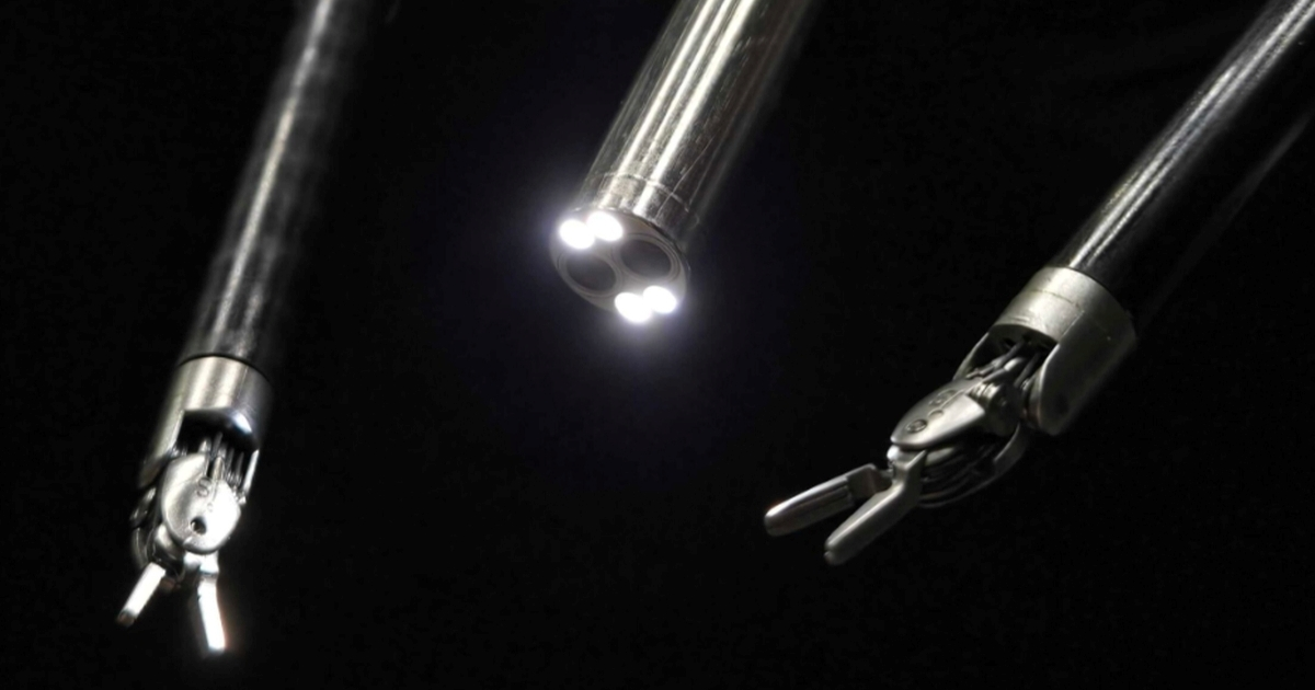 Povijesni iskorak. Robot izveo operaciju slušajući upute liječnika