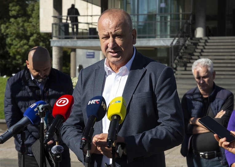Sindikat odgovorio šefu Holdinga: Odustali smo od puno stvari, više nećemo