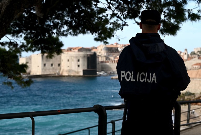 Ukrajinci varali ulagače u kripto, izvukli više od milijun eura. Uhićeni u Dubrovniku