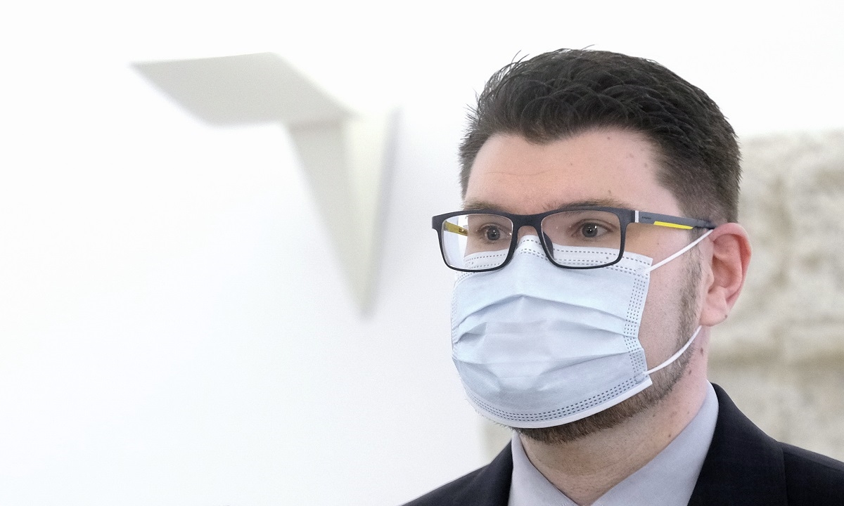 Grbin: Vlada pokazuje bezidejnost, lutanje i neznanje