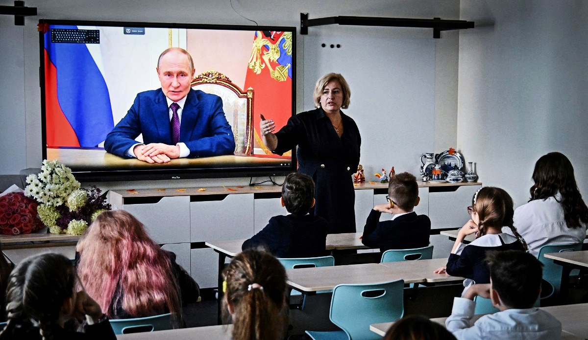 Rusi ispisuju djecu iz škola zbog ratne propagande