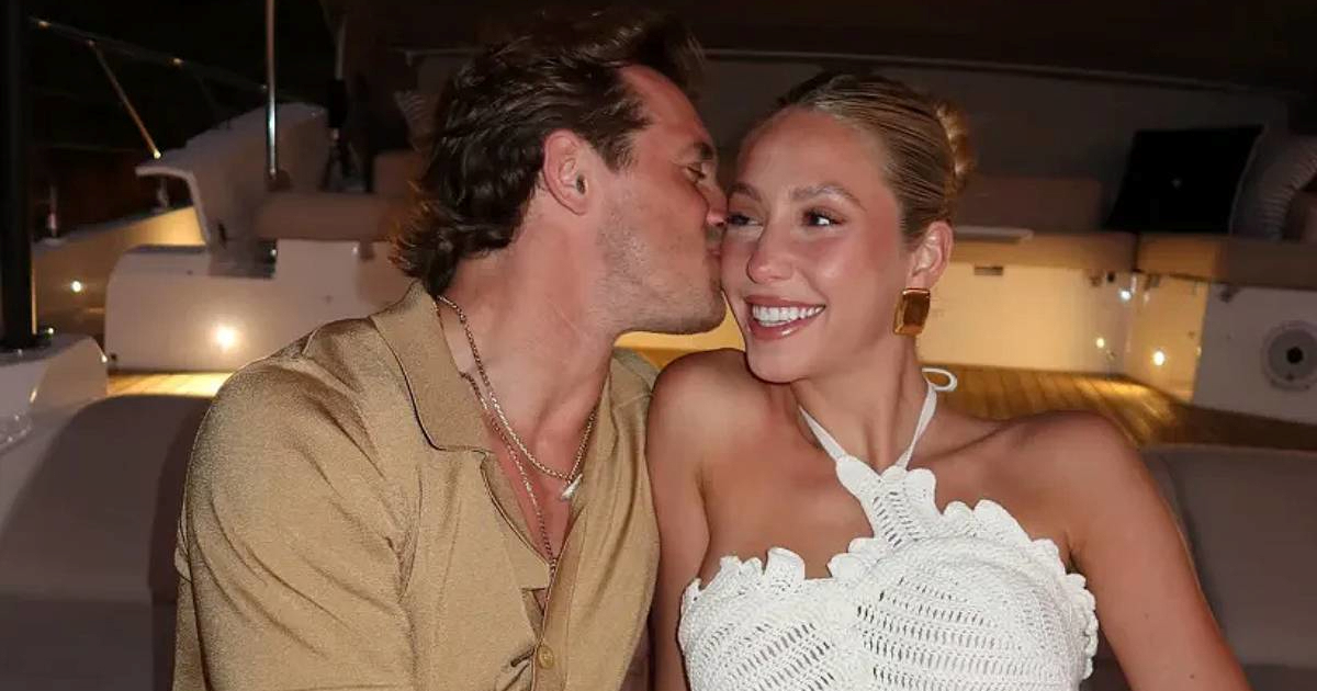 Previše komplimenata na početku veze može biti red flag