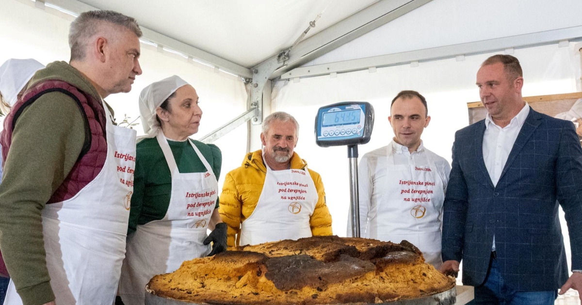 U Žminju napravljena najveća pinca na svijetu