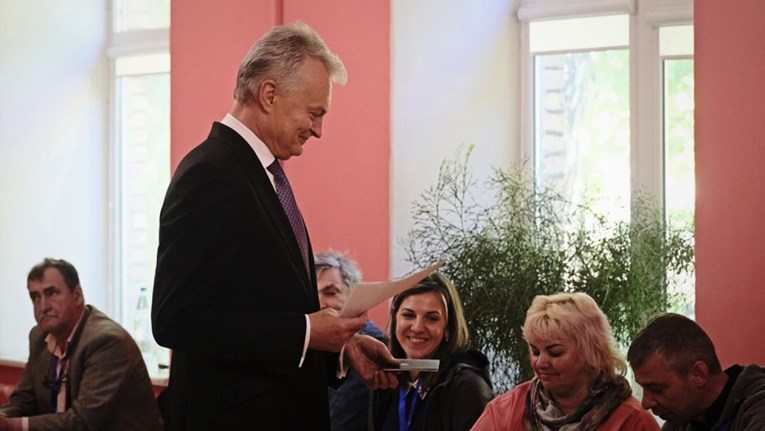 Litvanski predsjednik uvjerljivi pobjednik prvog kruga predsjedničkih izbora