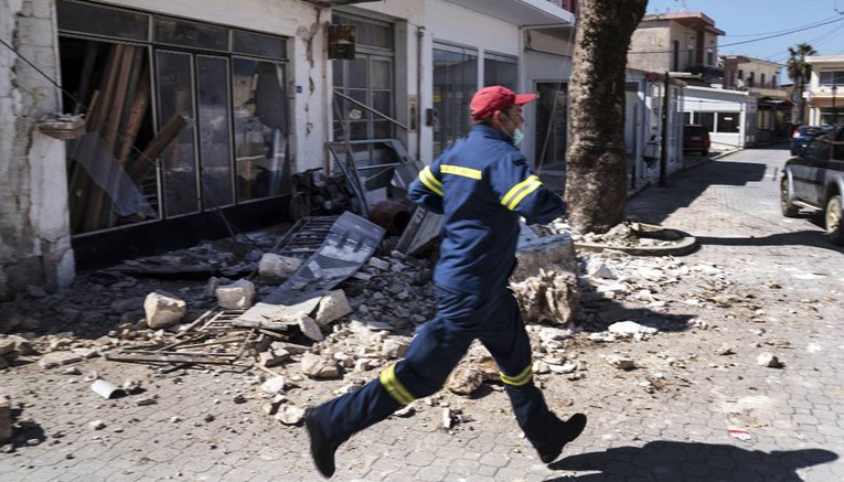 Potres u Grčkoj srušio zid na dvoje tinejdžera, poginuli su