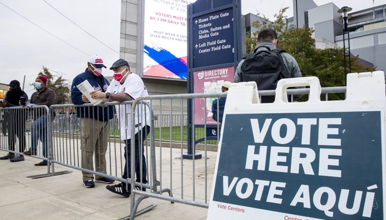 Šest dana uoči izbora u SAD-u glasalo preko 70 milijuna ljudi