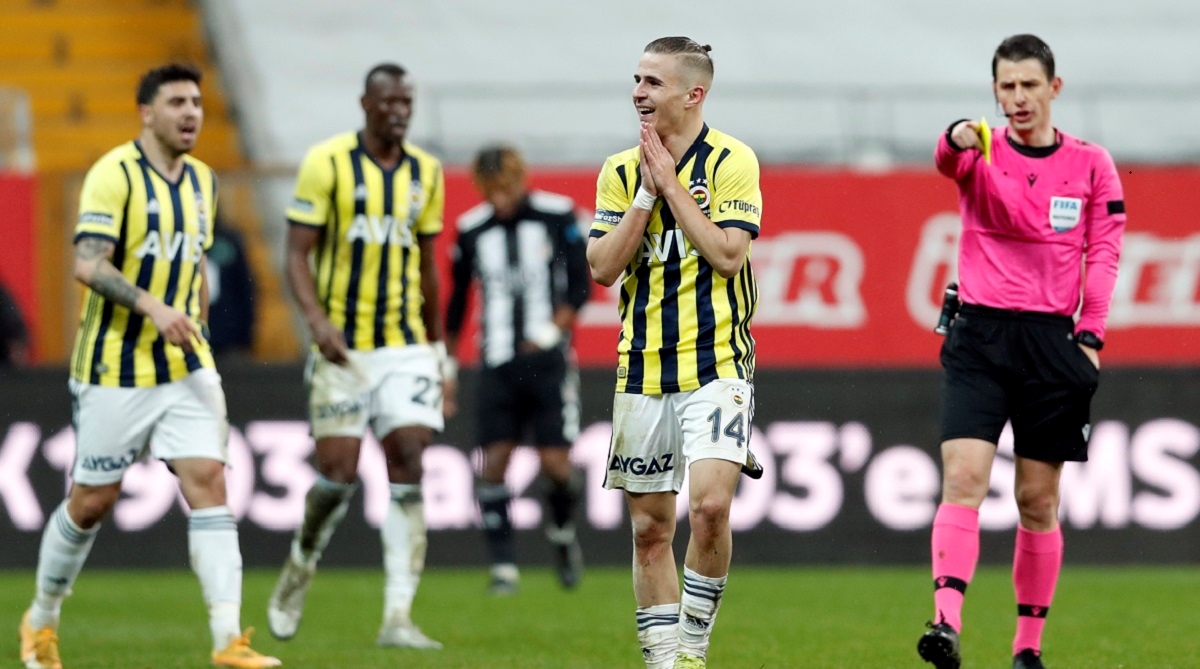 Ludnica u Turskoj kolo prije kraja. Bešiktaš skoro sve prosuo, Fener gubitnik godine