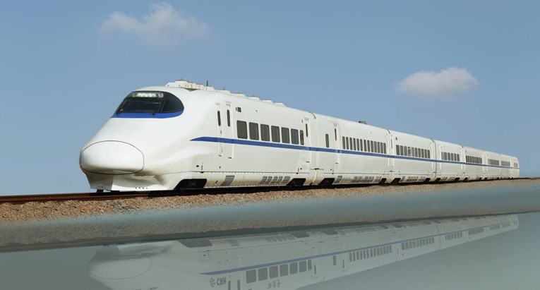 Vlak u Kini se zabio u radnike koji su održavali željeznicu, devetero mrtvih