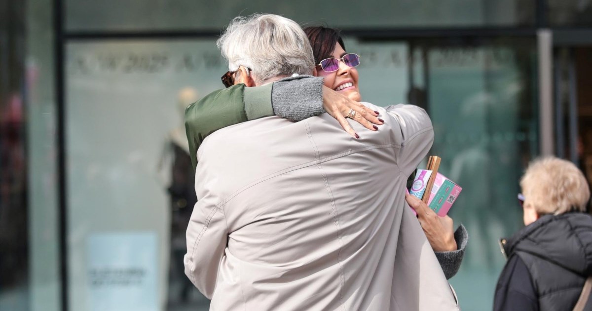 Tomislav Horvatinčić snimljen na špici, zagrlio se s bivšom misicom