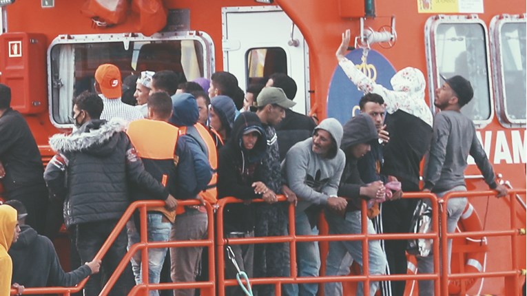 EU je za integraciju migranata, ali želi uvid u aplikacije za razmjenu poruka
