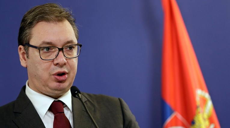 Vučić raspisao izvanredne parlamentarne izbore, održat će se početkom travnja