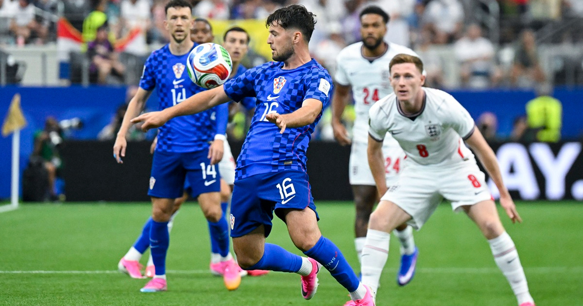 Bilić napravio iznenađenje u napadu. Rujevica se puni djecom, dali im vuvuzele
