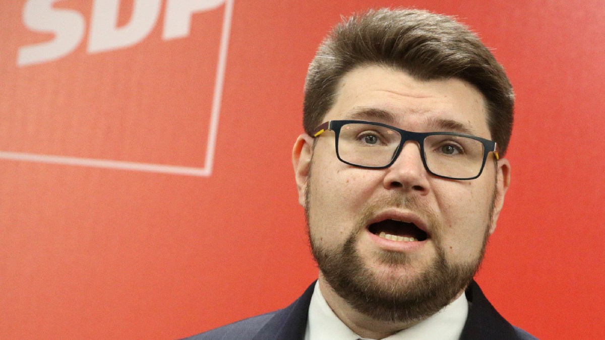 Grbin: Zgroženi smo vladinim kašnjenjem s mjerama pomoći građanima