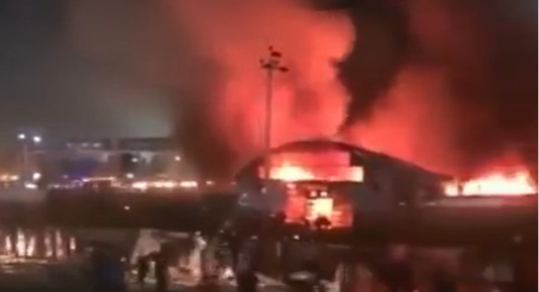 Veliki požar u iračkoj bolnici, gori covid-odjel. Poginulo je najmanje 36 osoba