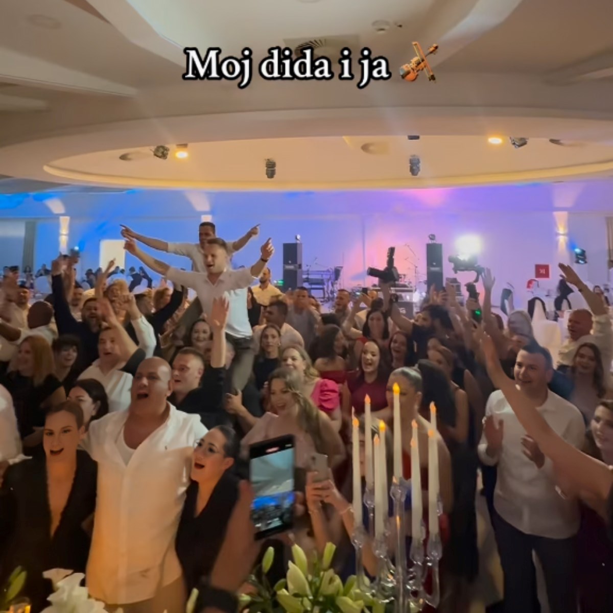 VIDEO Svadba u Imotskom postala viralna zbog izvedbe Thompsonove pjesme Moj dida i ja