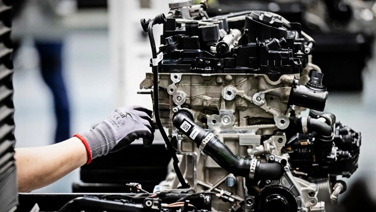 Stupile na snagu nove carine. CNN: Ovo bi moglo zauvijek promijeniti autoindustriju