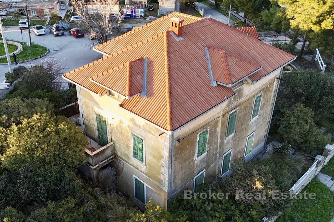 Povijesna kuća kod Splita prodaje se za 800.000 eura, pogledajte oglas