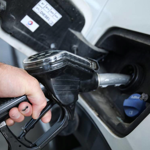 Dostavljač (23) u Puli nakon otkaza plaćao gorivo službenom karticom. Dobio prijavu