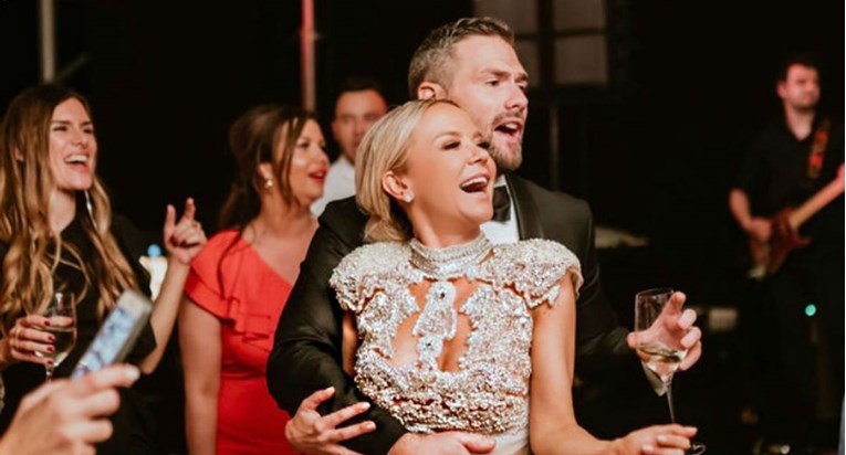 Maja Šuput čestitala mužu Valentinovo najromantičnijom fotkom s vjenčanja dosad