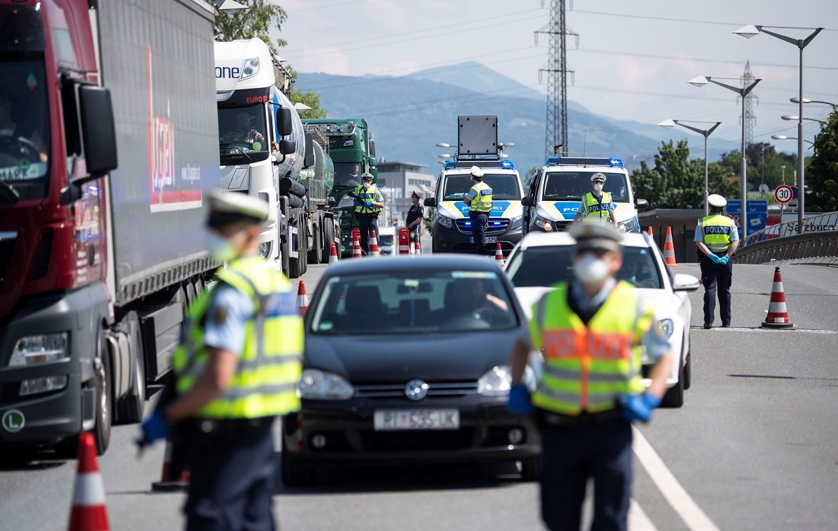 Austrija zbog migranata želi zadržati pojačane kontrole granica