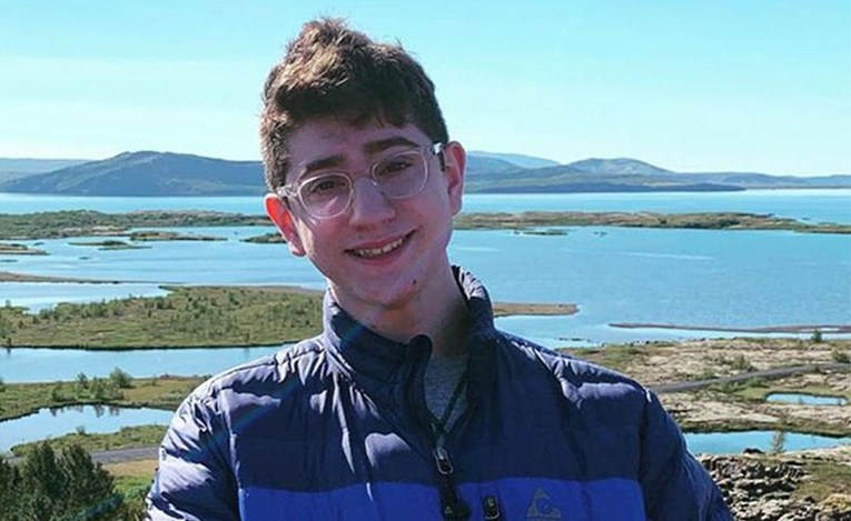 17-godišnjak napravio stranicu koja prati podatke o koronavirusu