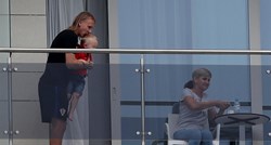 Vidu posjetila obitelj, Rakitić i Ćorluka odmarali se na balkonu