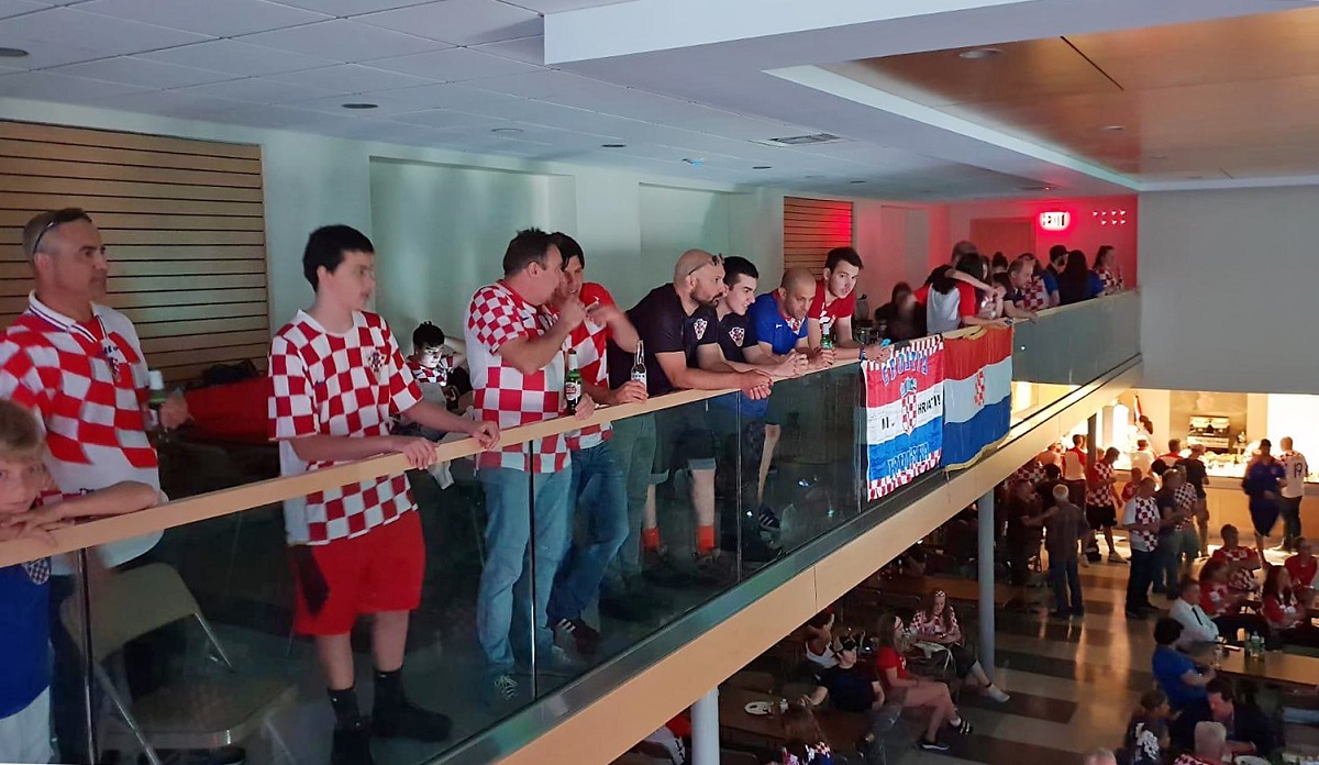 Hrvatska bacila planet u trans: Puca se u Argentini, SAD-u, Australiji, Njemačkoj, Irskoj