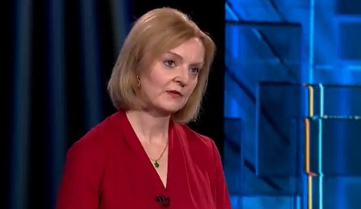 Izgledna kandidatkinja za britansku premijerku: Sjela bih s Putinom i prozvala ga