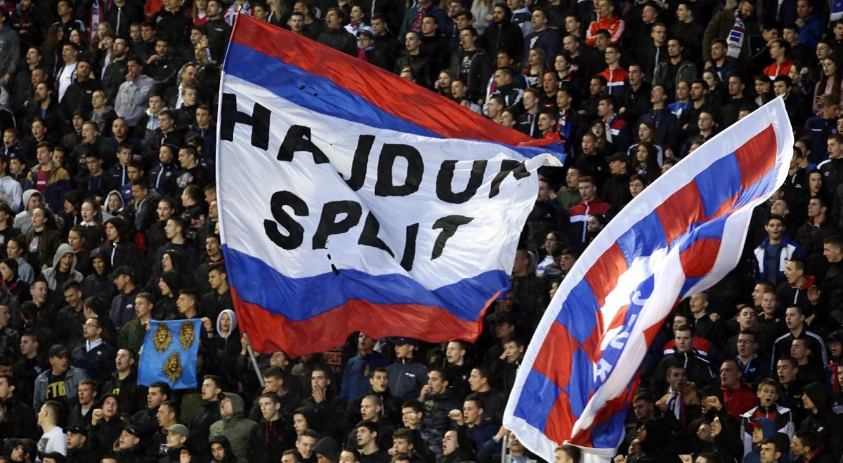 Torcida nakon poraza od Šibenika vrijeđala igrače Hajduka: Skinite dresove