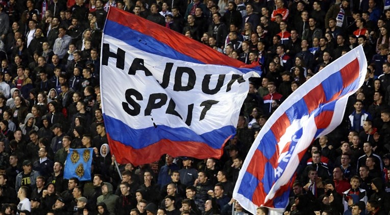 Pogledajte kako je Torcida reagirala na poraz Hajduka od Šibenika