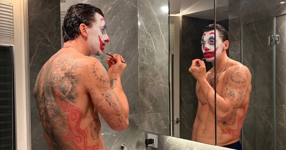Zlatan Ibrahimović bez majice se šminkao za Halloween, rijetki su mu gledali u facu