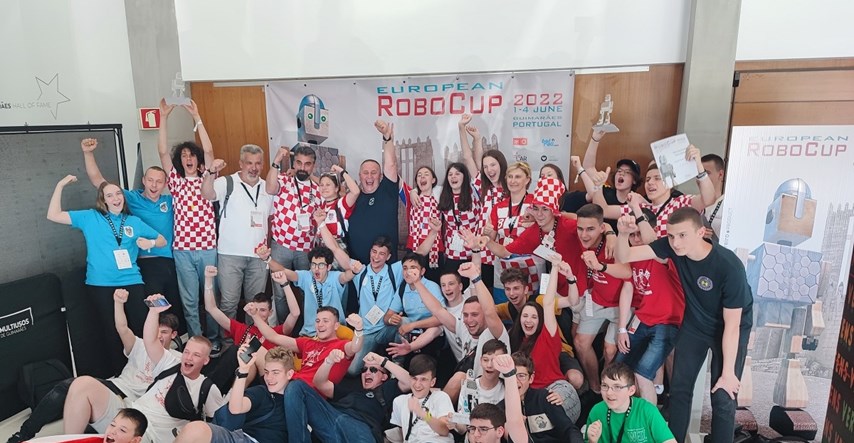 Veliki uspjeh mladih hrvatskih robotičara na europskom natjecanju, osvojili 7 medalja