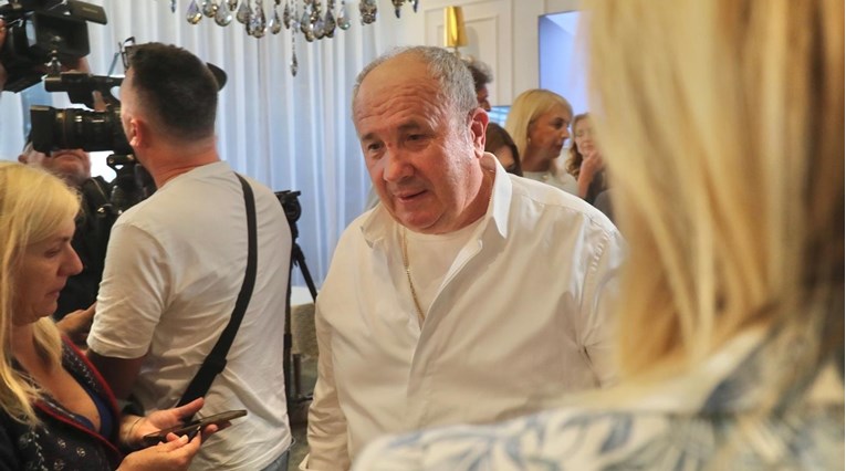 Kerum: Šuta, ostavi me na miru. Nisi ti bitan