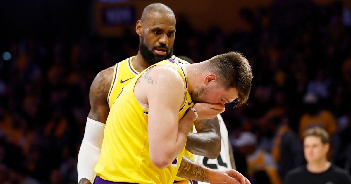 VIDEO LeBron oduševio savjetom Dončiću uoči spektakularnog debija za Lakerse