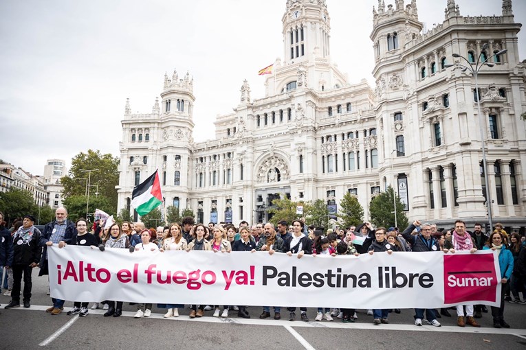 Tisuće prosvjednika u Madridu protiv napada na Gazu, s njima i potpredsjednica vlade