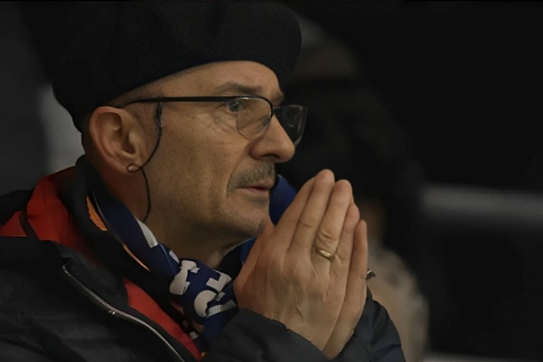 Pojavio se u prijenosu utakmice i postao hit u Bosni. Otkriveno tko je on