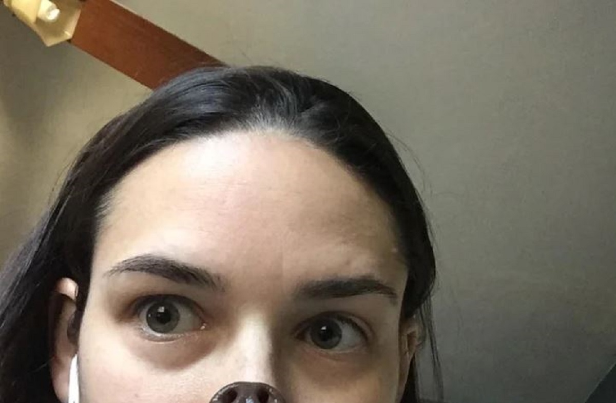 Htjela snimiti sladak selfie sa psom, rezultat preko noći postao hit