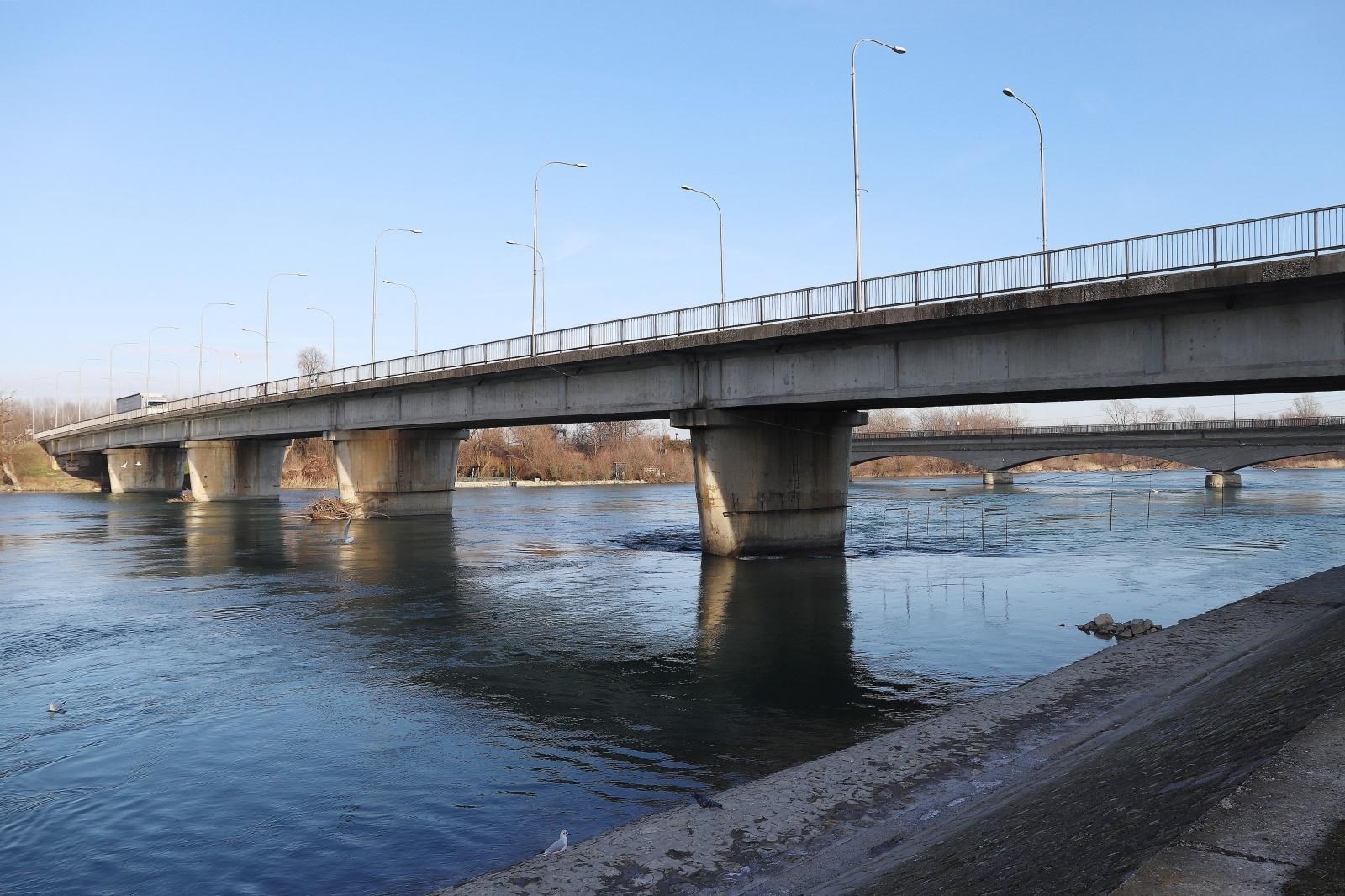 Muškarac i žena čija su tijela jučer nađena su se utopili, smrti nisu povezane