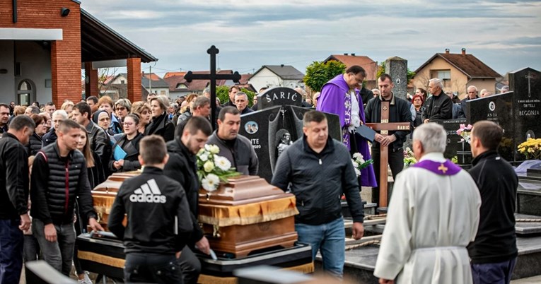 Pokopan Goran Šarić, čovjek kojega je usmrtio Banožić