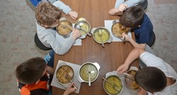 Tata šokiran školskim ručkom: Neka djeca doma ne jedu, a s ovim moraju preživjeti