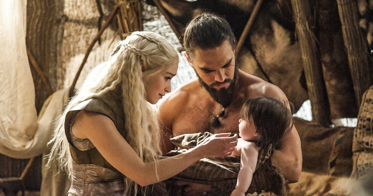 Emilia Clarke i Jason Momoa pozirali skupa, fanovi Igre prijestolja su oduševljeni