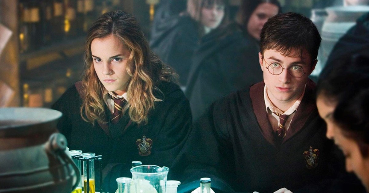 Daniel Radcliffe o alkoholizmu: Počeo sam piti dok smo snimali Princa miješane krvi