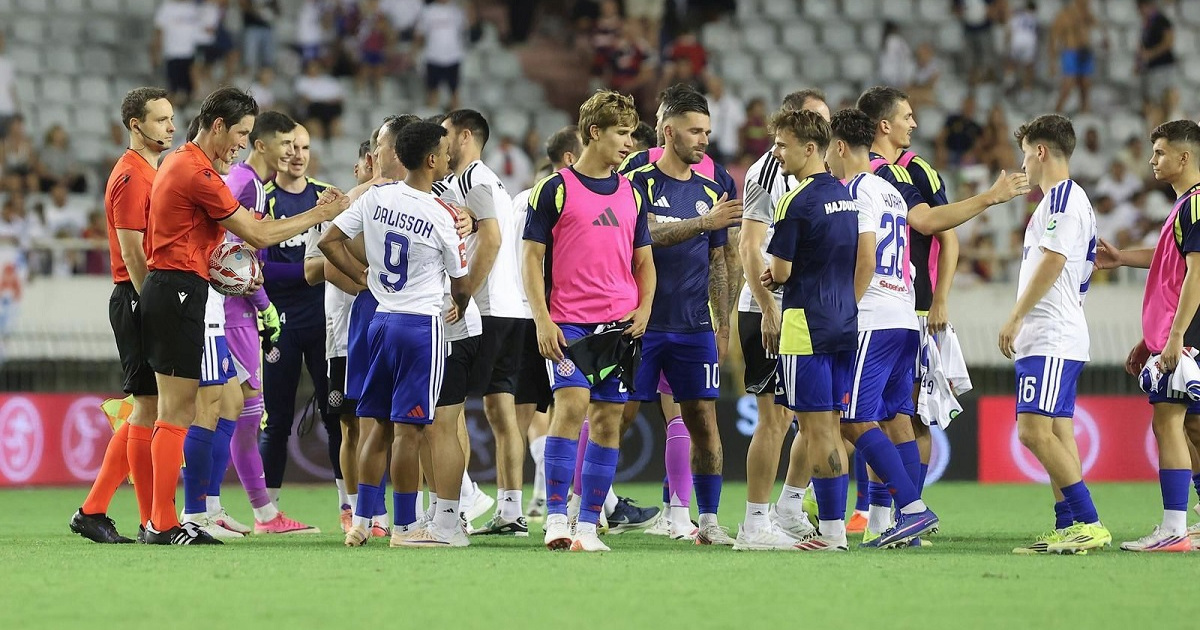 Hajduk se oglasio povodom katastrofe u Omišu: Dok Cetina teče, uvik će nas biti! ❤️💙