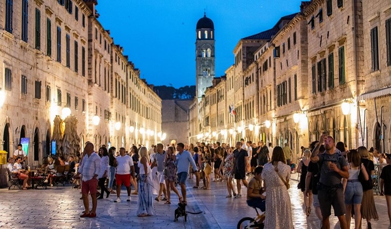Brnjac: U Dubrovniku 47 posto više dolazaka i 68 posto više noćenja nego lani