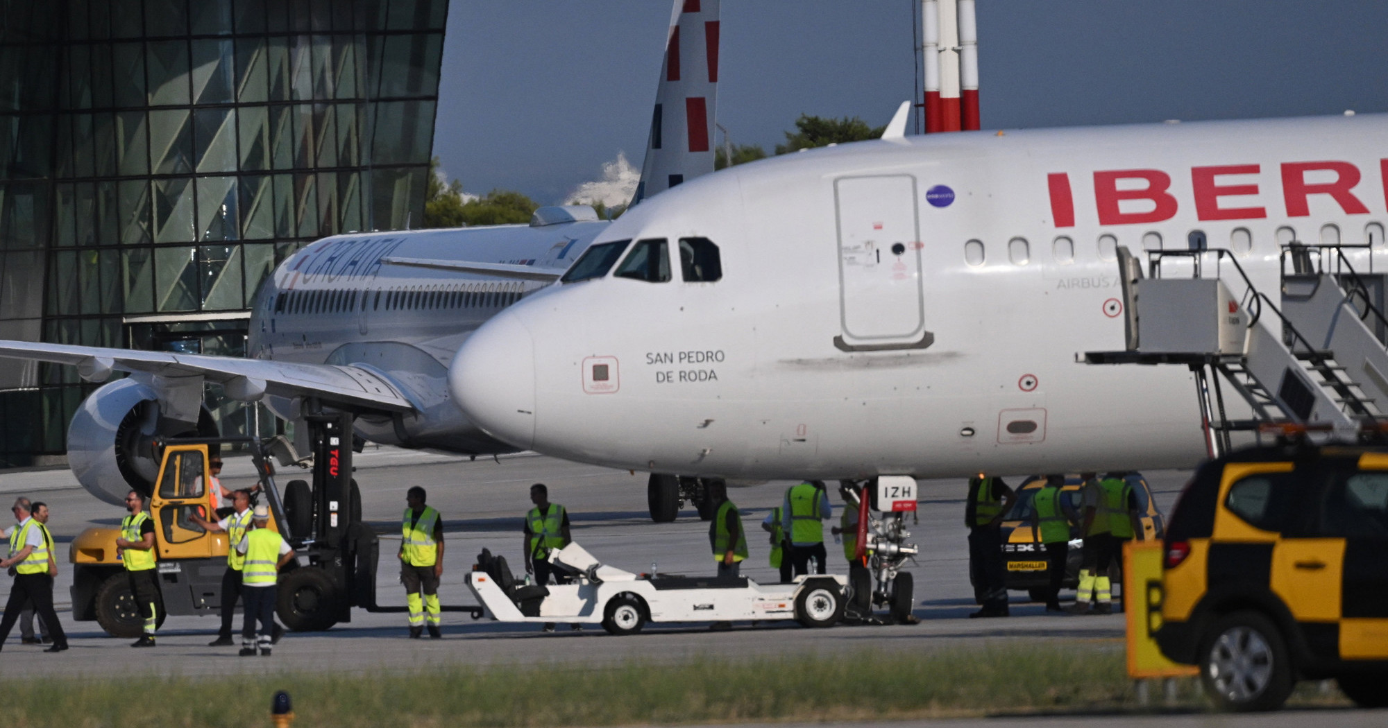 Avionu Iberije u Splitu pukla guma pri slijetanju, pokrenuta istraga