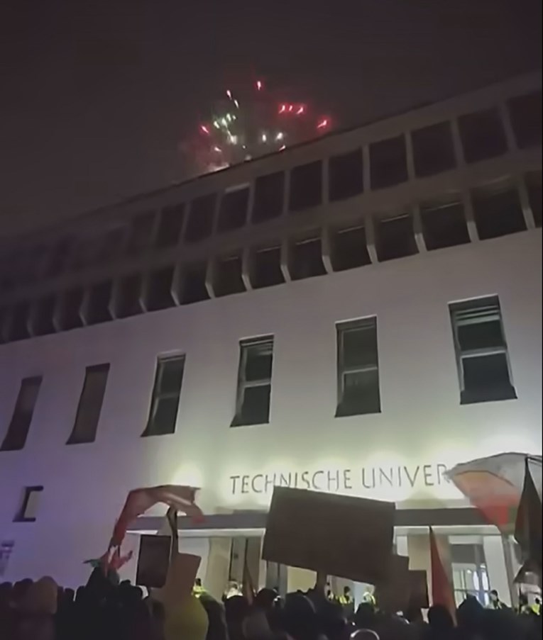 VIDEO Propalestinski aktivisti provalili u zgradu fakulteta u Münchenu